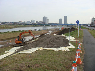 平瀬橋付近の工事